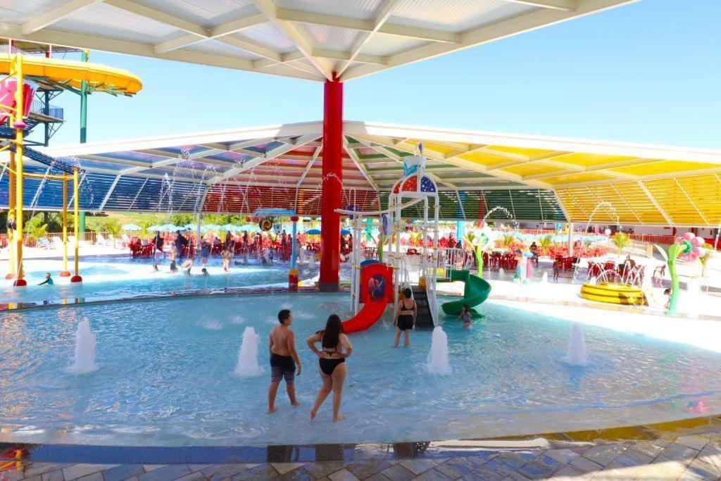 Spazzio Com Acesso Ao Acqua Park Aparthotel Caldas Novas
